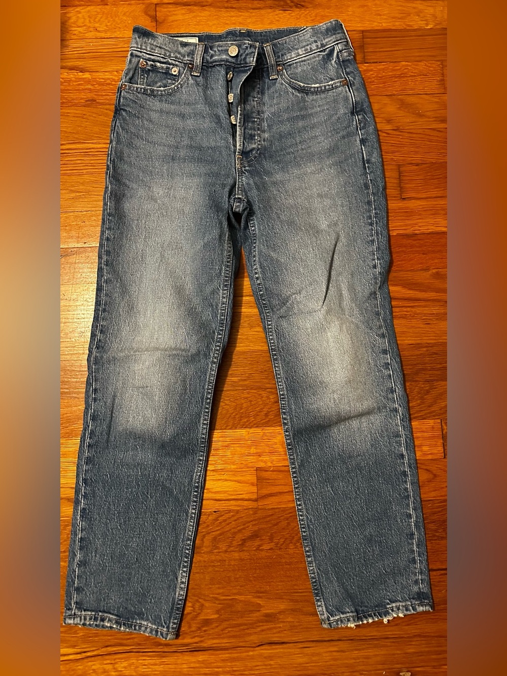 GAP Straight Fit Faded Blue Jeans